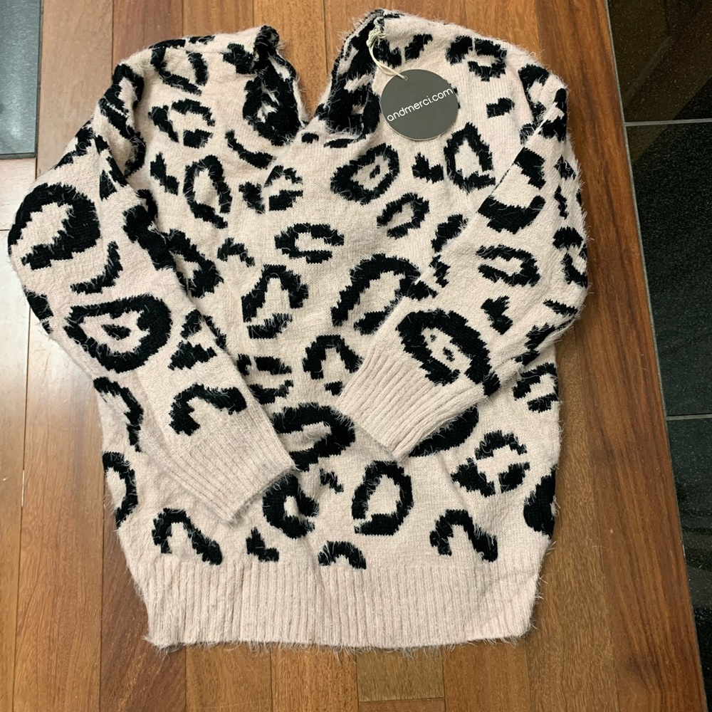 &merci pink leopard print cross back sweater